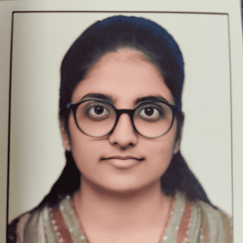 Aarti Sakhuja 